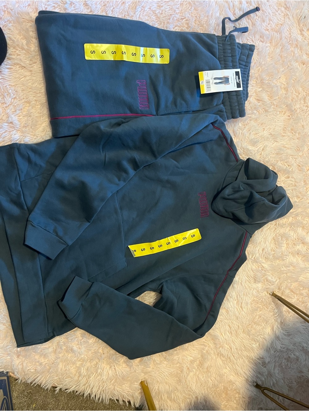 Women’s Puma Fleece Hoodie and Jogger Set Size Small